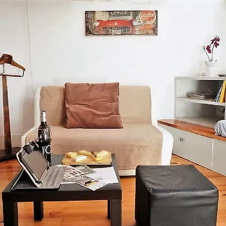 Charming Loft Lisbona